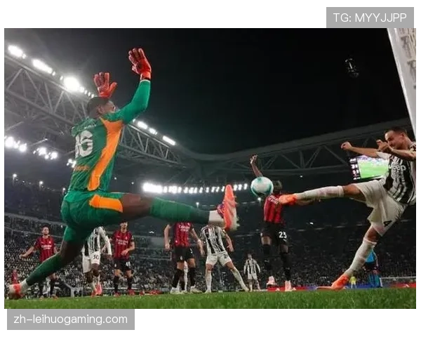 都灵安联球场外，尤文图斯球迷与客场球迷发生小规模冲突。